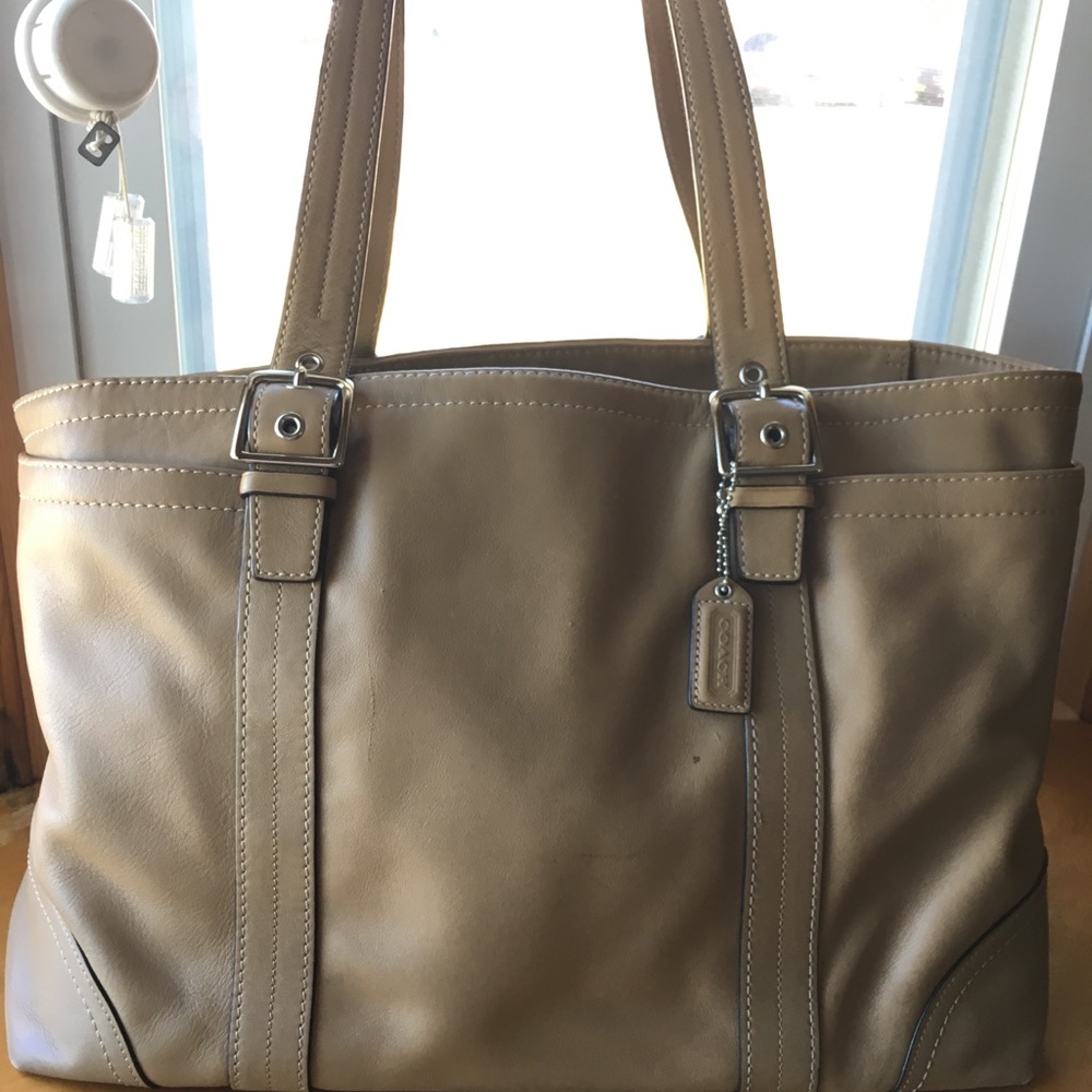 Coach Hamptons Multi-Function Tote